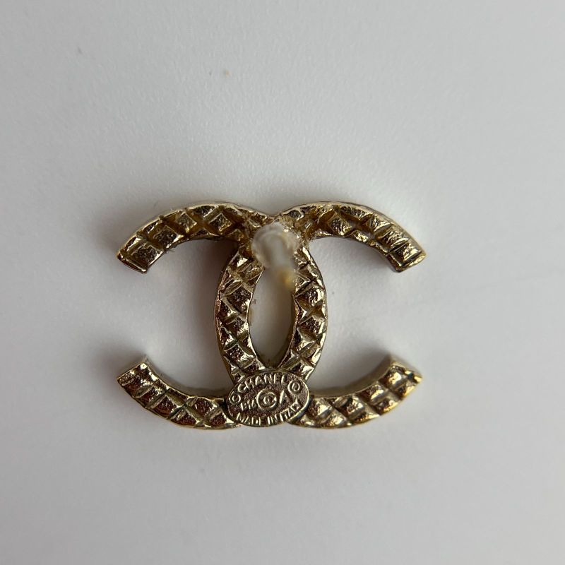 Chanel CC Logo Earrings Gold Vintage