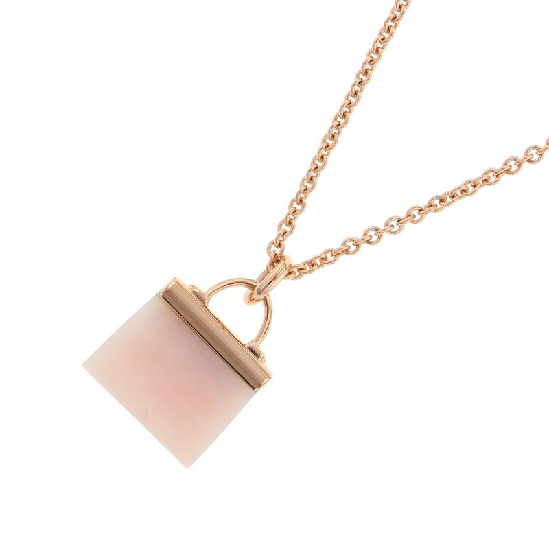 Hermes Necklace Amulet Kelly Pendant Pink Pearl 18K Gold