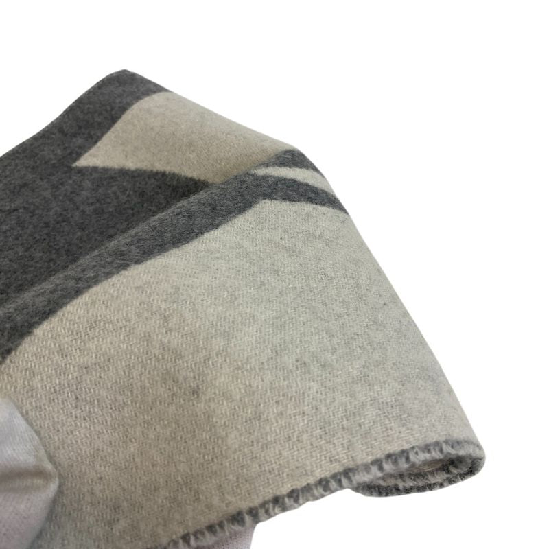 Hermes Love Story Muffler Gray Unisex