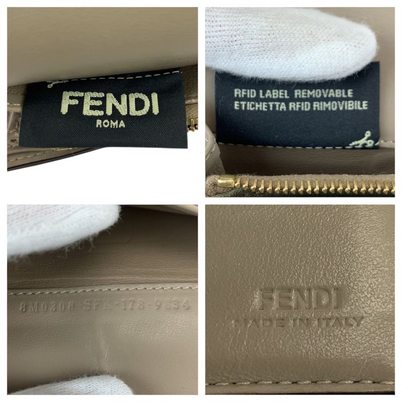 Fendi P-cub-Beige Gold Hardware Leather 8 M0308 Long Wallet Women's 600059