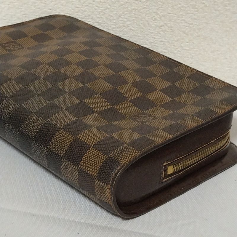 Louis Vuitton Saint Damier Clutch Brown