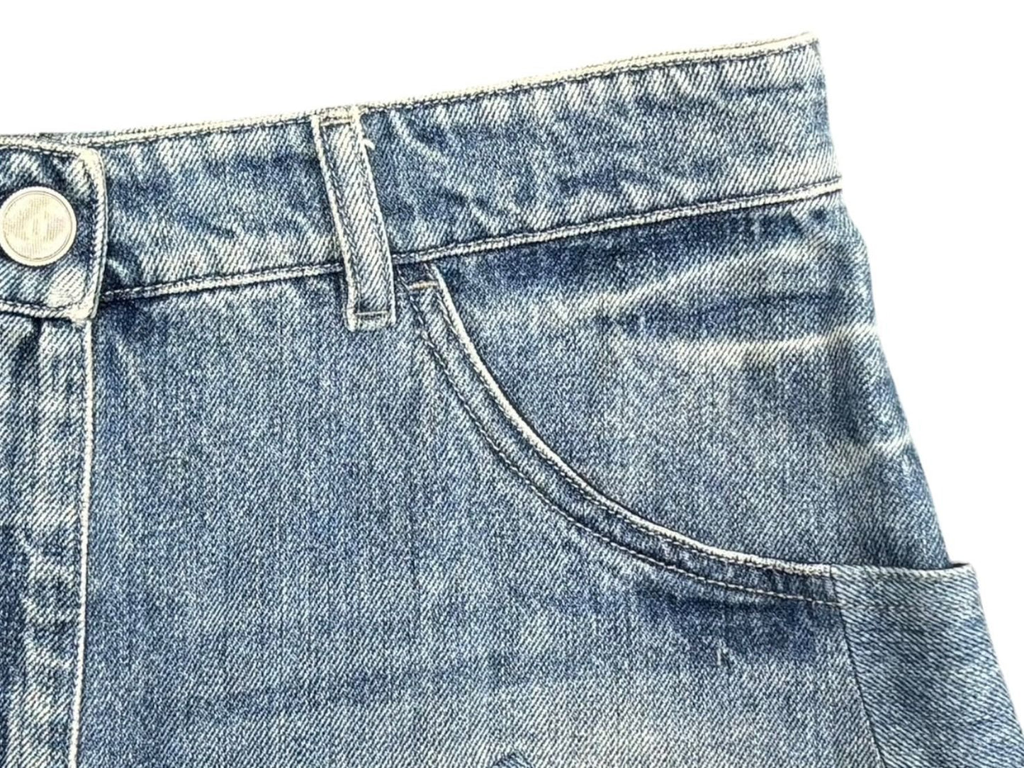 Chanel Denim Shorts CC Logo Indigo Blue — view 4