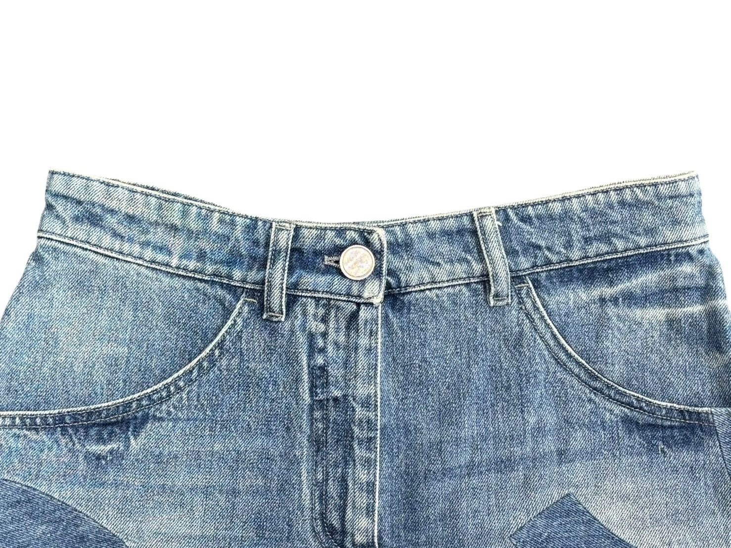 Chanel Denim Shorts CC Logo Indigo Blue — view 3