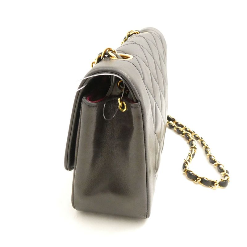 Chanel Quilted Diana 22 Shoulder Bag
