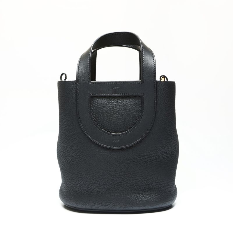Hermes Handbag in the Loop 18