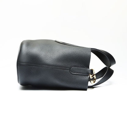 Hermes Handbag in the Loop 18