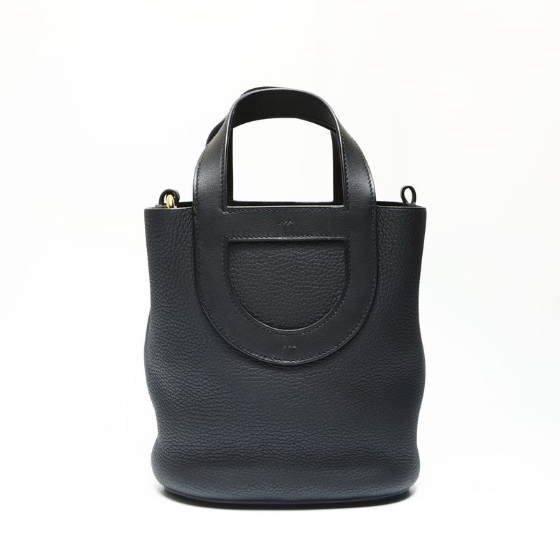 Hermes Handbag in the Loop 18