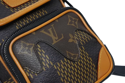 Louis Vuitton Amazon Messenger Shoulder Bag Damier Giant NIGO LV Squared — view 5