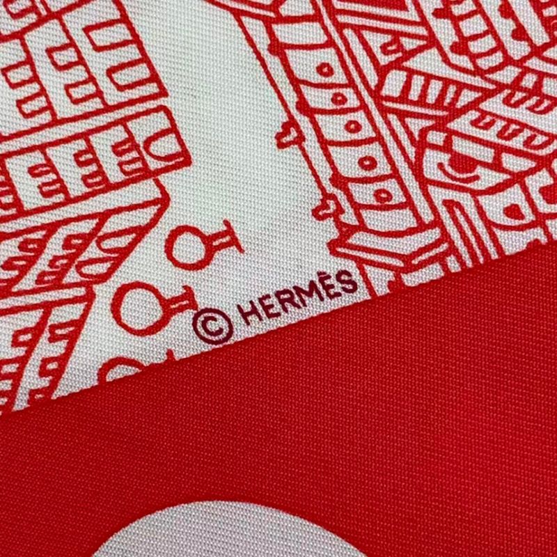 Hermes Carre 90 de Passage a Paris Silk Scarf Red