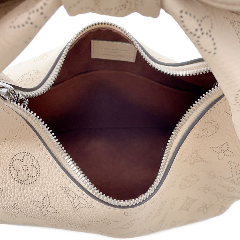 Louis Vuitton Handbag Monogram Mahina Why Knot Bag Cles -mu