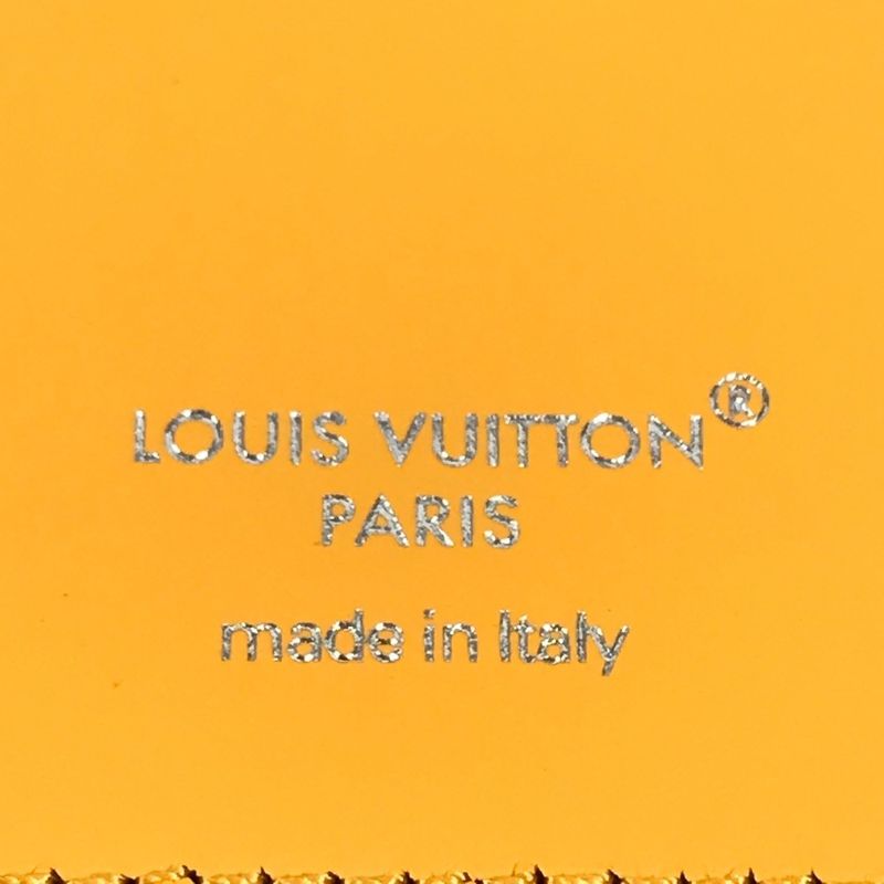 Louis Vuitton Card Case Porte Carte Magnet 