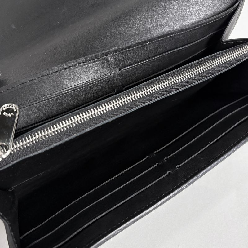 Louis Vuitton Portefeuille Iris Bifold Long Wallet Monogram Mahina Noir Black