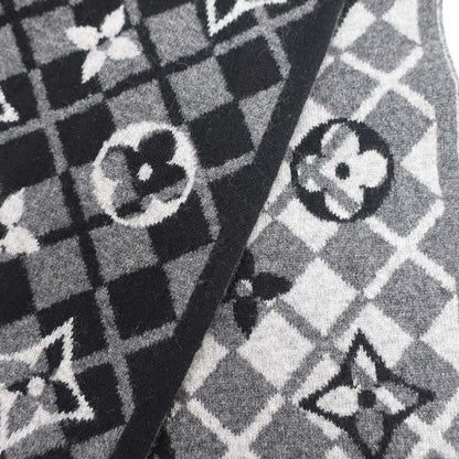 Louis Vuitton Echarpe Monogram Mountain Muffler Black Gray Scarf