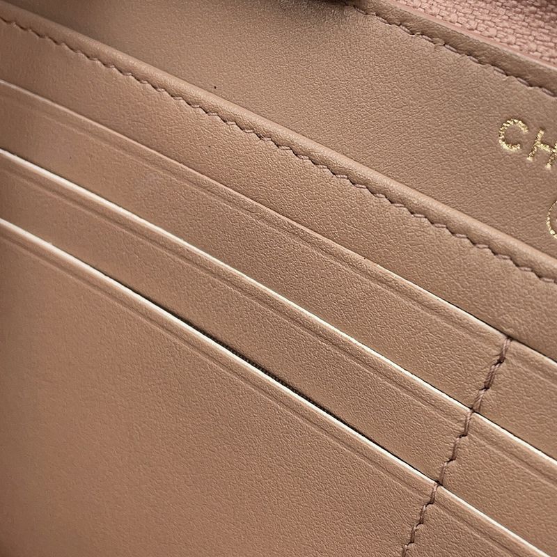 Chanel Wallet CC Logo Quilted Round Zip