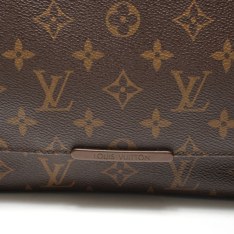 Louis Vuitton Shoulder Bag Monogram Messenger Boble MM