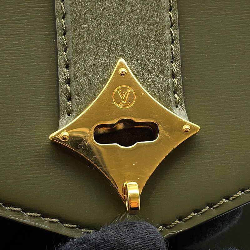 Louis Vuitton Shoulder Bag Calf Leather Rose Des Vents MM