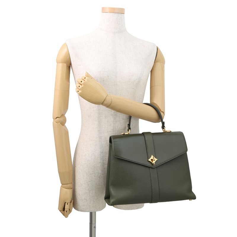Louis Vuitton Shoulder Bag Calf Leather Rose Des Vents MM