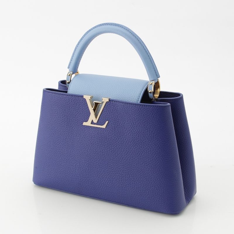 Louis Vuitton Capucines MM Taurillon Leather 2-Way Shoulder Handbag