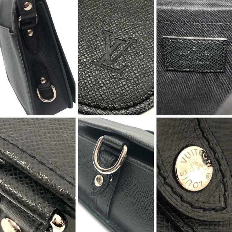 Louis Vuitton Taiga Andrey Shoulder Bag Leather Black