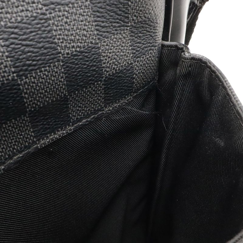 Louis Vuitton Damier Graphite Christopher Messenger Shoulder Bag