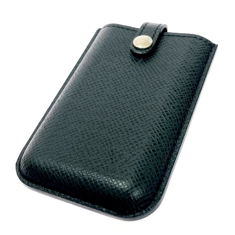 Louis Vuitton Taiga Porto Business Card Holder Black