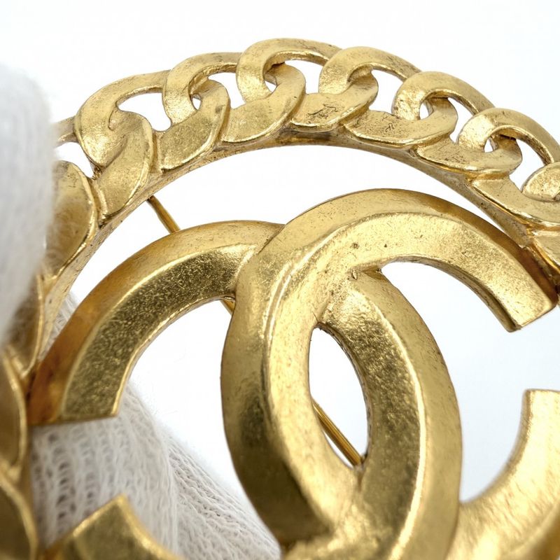 Chanel Brooch CC Logo Vintage Round Gold Plated