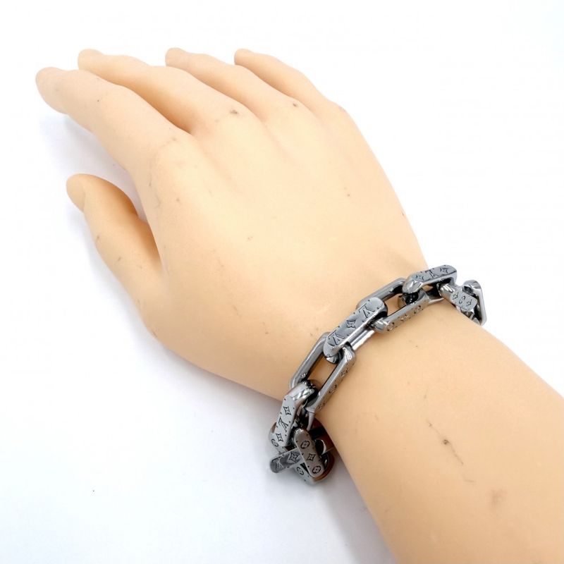 Louis Vuitton Bracelet Chain Monogram L