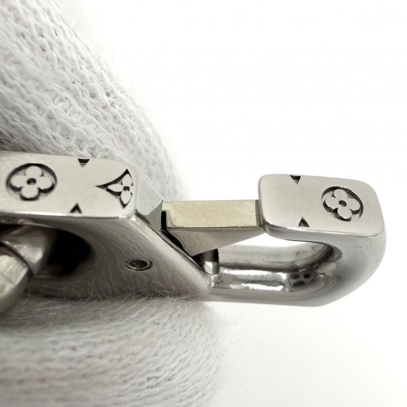 Louis Vuitton Bracelet Chain Monogram L