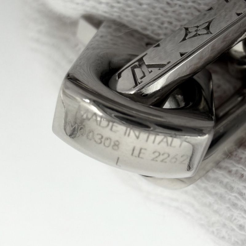 Louis Vuitton Bracelet Chain Monogram L