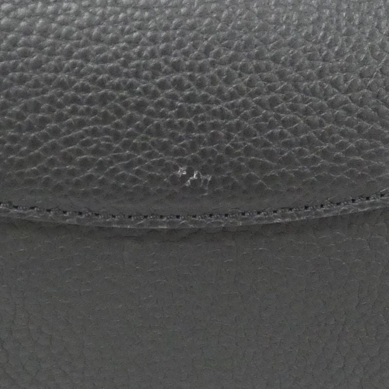 Louis Vuitton Capucines Mini Bag