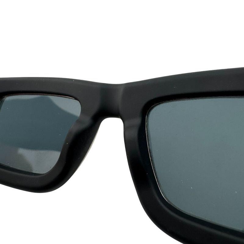 Louis Vuitton LV Supervision Sunglasses Black