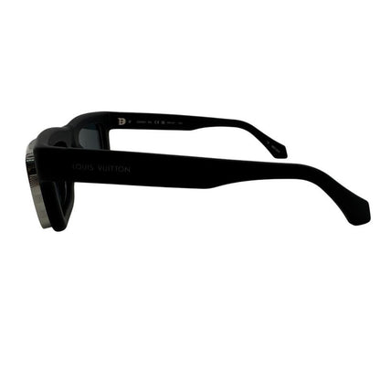 Louis Vuitton LV Supervision Sunglasses Black