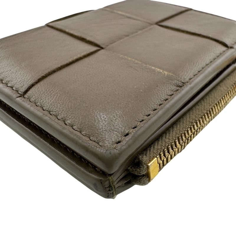 Bottega Veneta Compact Wallet Bifold Brown