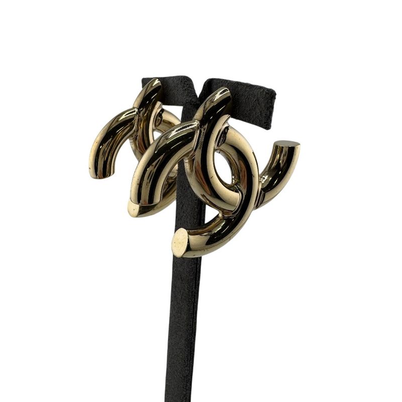 Chanel Earrings Gold
