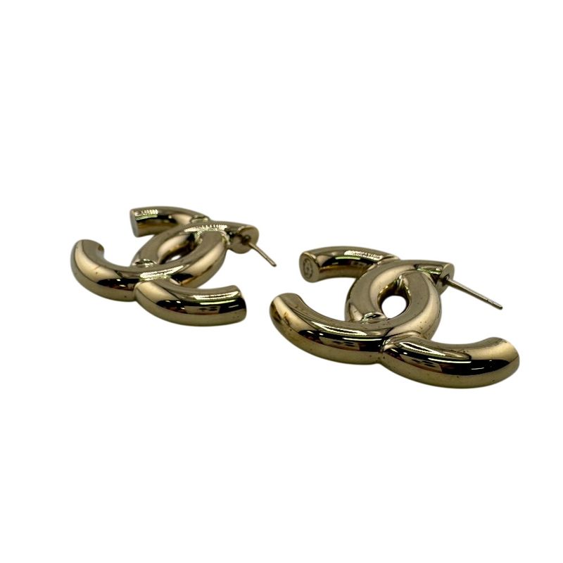 Chanel Earrings Gold