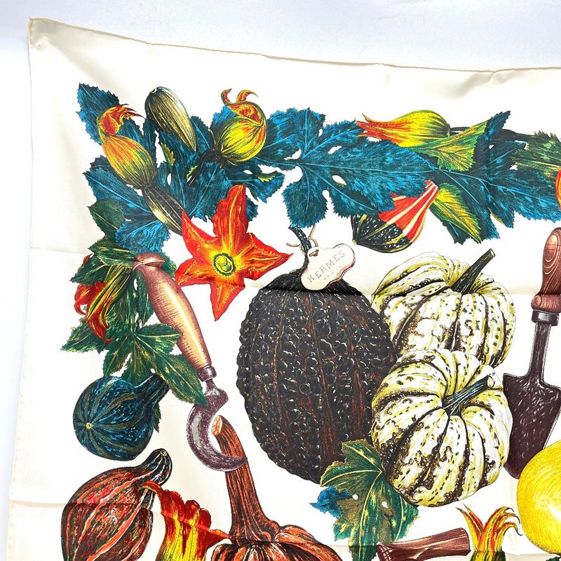 Hermes Scarf Citrouilles&coloqu in Tes Pumpkin and Colocint Silk White Beige