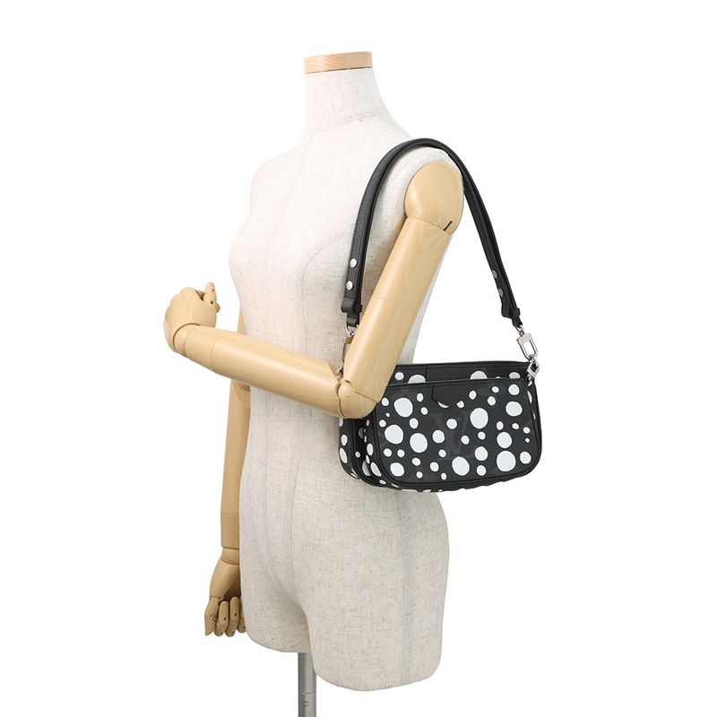 Louis Vuitton Shoulder Bag Monogram Empreinte Infinity Dot LV Yk Multi Pochette Noir Black
