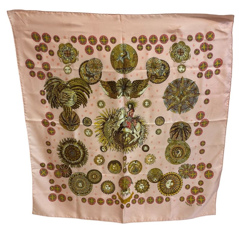 Hermes Carre 90 le Roy Soleil Sun King Scarf Pink