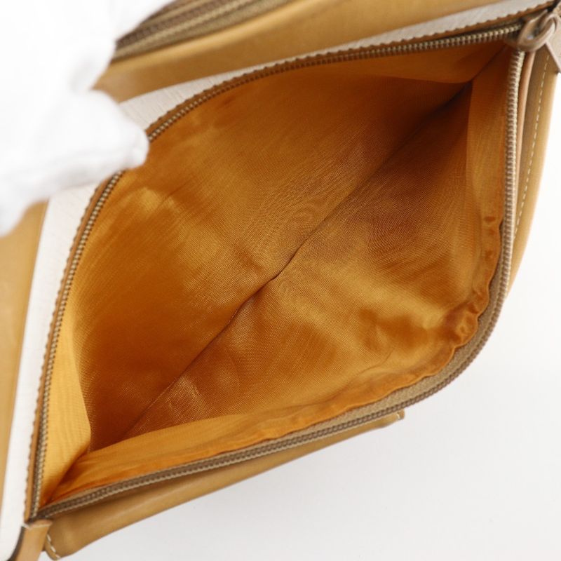 Gucci Vintage Calf Beige Shoulder Bag
