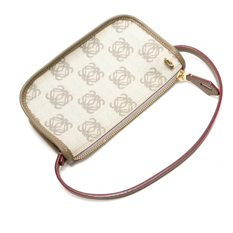 Loewe Handbag Anagram Gray