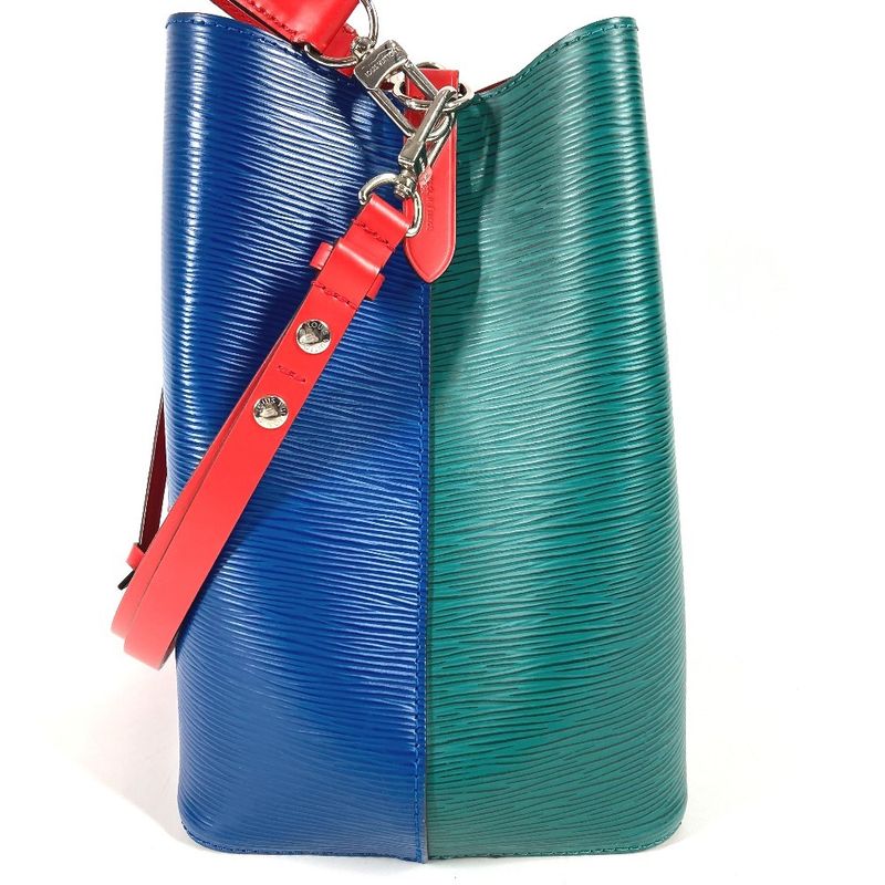 Louis Vuitton Shoulder Bag NeoNoe Epi Leather Blue