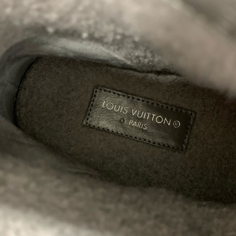 Louis Vuitton Snow Drop Line Monogram Boots Shorts Shoes Suede Mouton Gray Boa