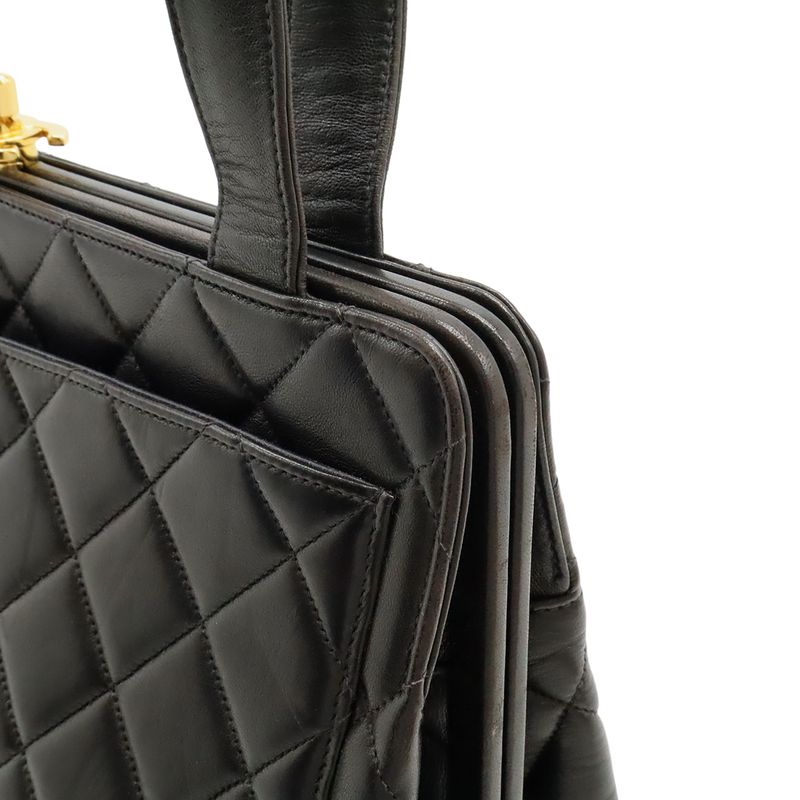 Chanel Quilted CC Logo Shoulder Bag Semi Tote Gamaguchi