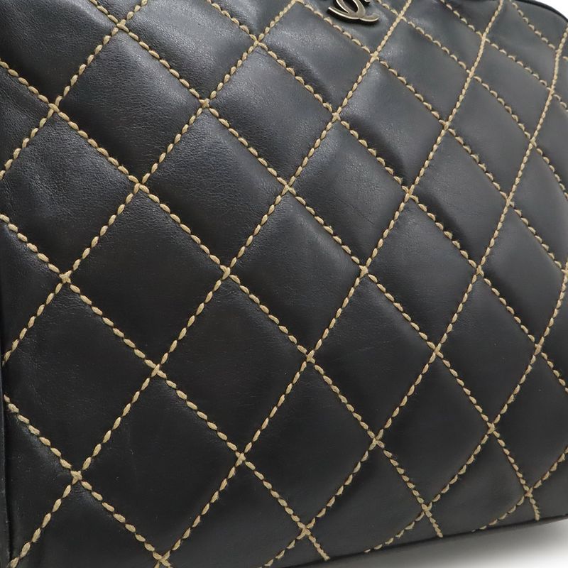Chanel Wild Stitch CC Logo Tote Leather Black