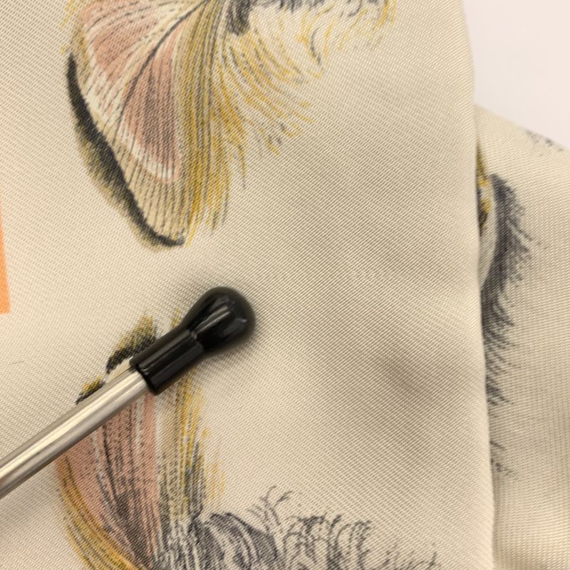 Hermes Feather Reversible Shawl Muffler Feather Pattern Beige Scarf