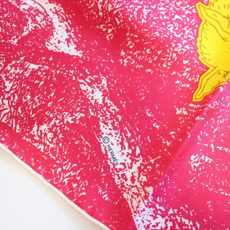 Hermes Carre 45 Scarf Gavroche Lifetime Friend Silk Pink