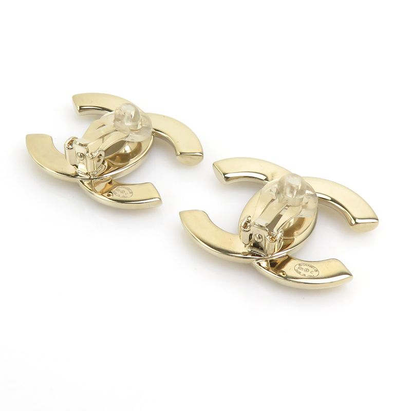 Chanel Earrings Gold