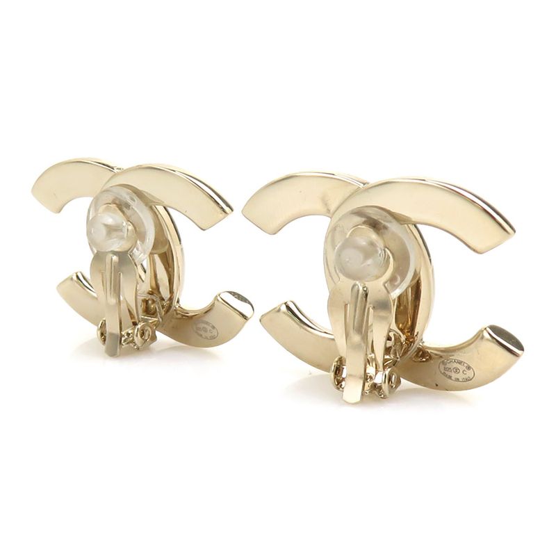 Chanel Earrings Gold