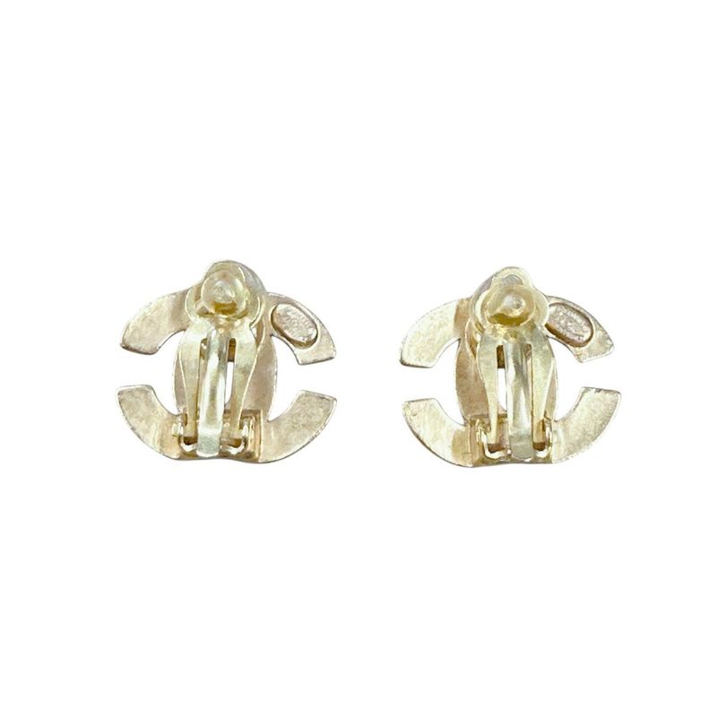 Chanel Vintage Earrings CC Logo Gold