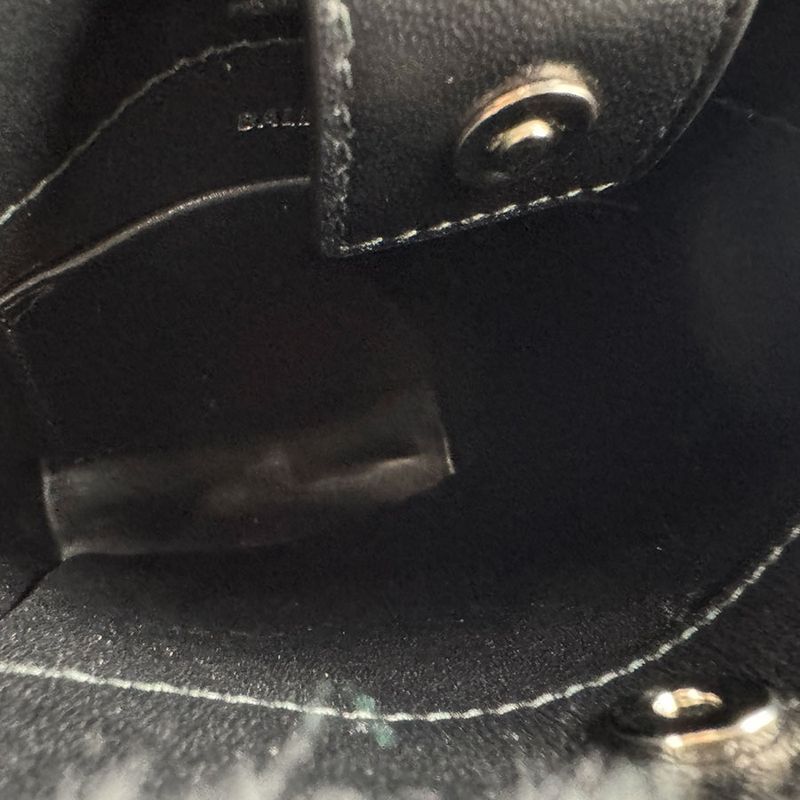 Balenciaga Shoulder Bag Everyday